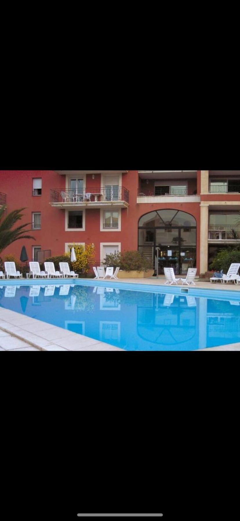 Residence 4 Etoiles Port Marine 圣马克西姆 外观 照片